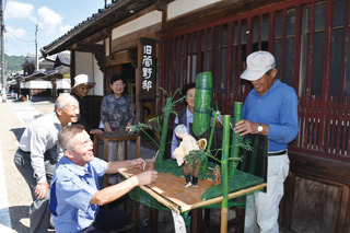 中津井からくり.jpg