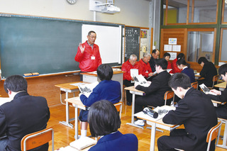 社のボランティアガイド.jpg